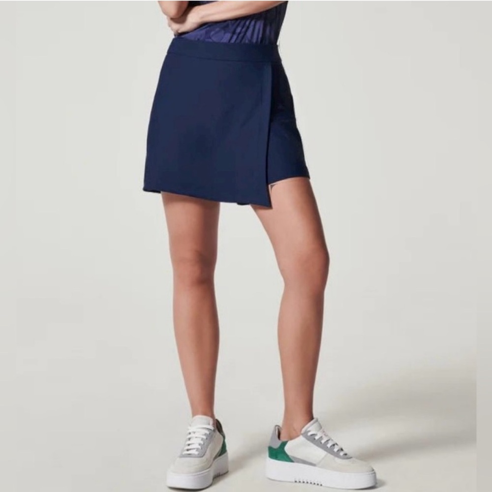 Spanx, Sunshine Skort 6”, Midnight Navy, UPF 50+ Golf Tennis, Size Large